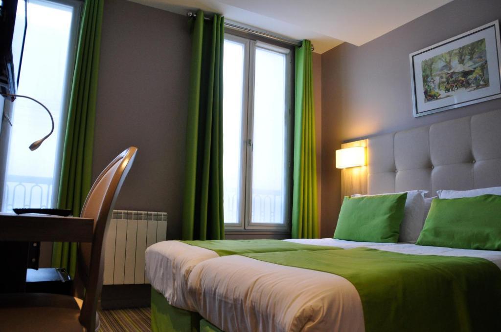 Hotel Floridor Etoile Aulnay-sous-Bois Exteriör bild