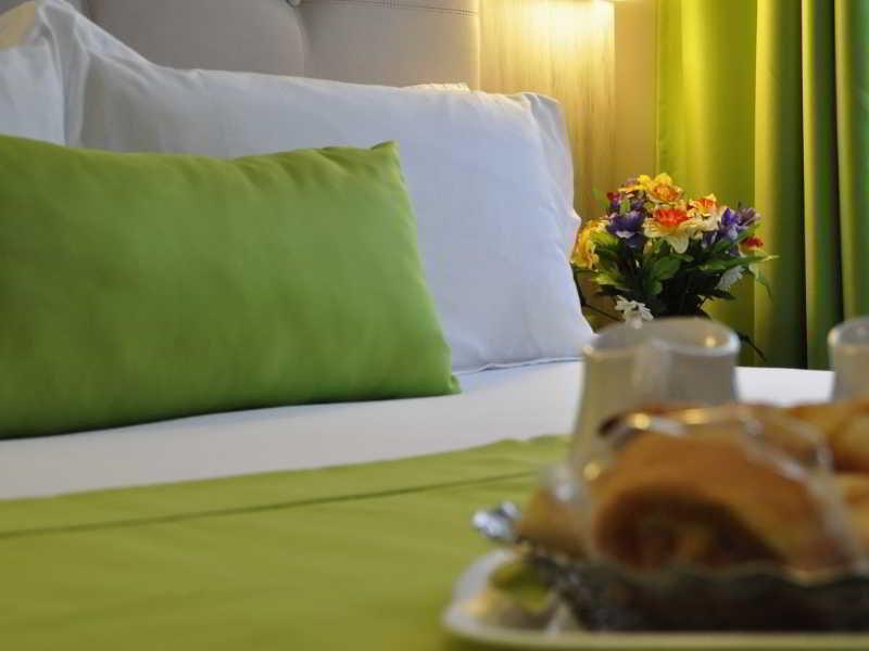 Hotel Floridor Etoile Aulnay-sous-Bois Exteriör bild