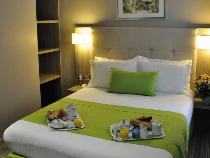 Hotel Floridor Etoile Aulnay-sous-Bois Exteriör bild